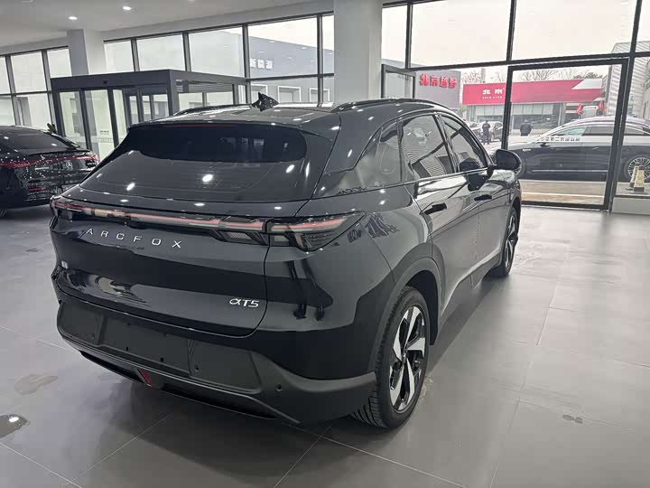 BAIC Arcfox Alpha T5 2025 2025款 520 PRO