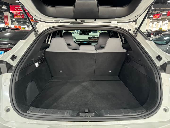 Changan UNI-T 2023 2023款 第二代 1.5T 尊贵型