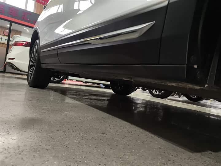 Bestune T77 2023 2023款 1.5T 自动豪华型