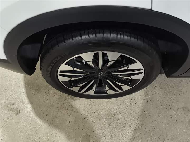 Bestune T77 2023 2023款 1.5T 自动豪华型