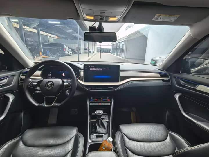 Skoda Kodiaq 2022 2022款 改款 TSI330 5座两驱奢享版