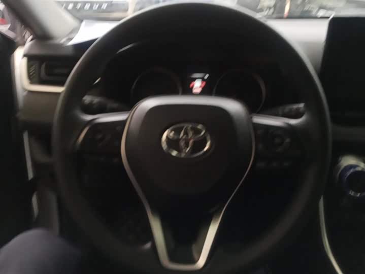 Toyota Wildlander 2024 2024款 2.0L CVT两驱领先版