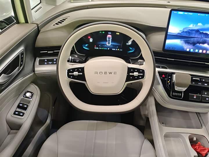 Roewe iMax 8 EV 2025 2025款 1.5T DMH 陆尊至享版