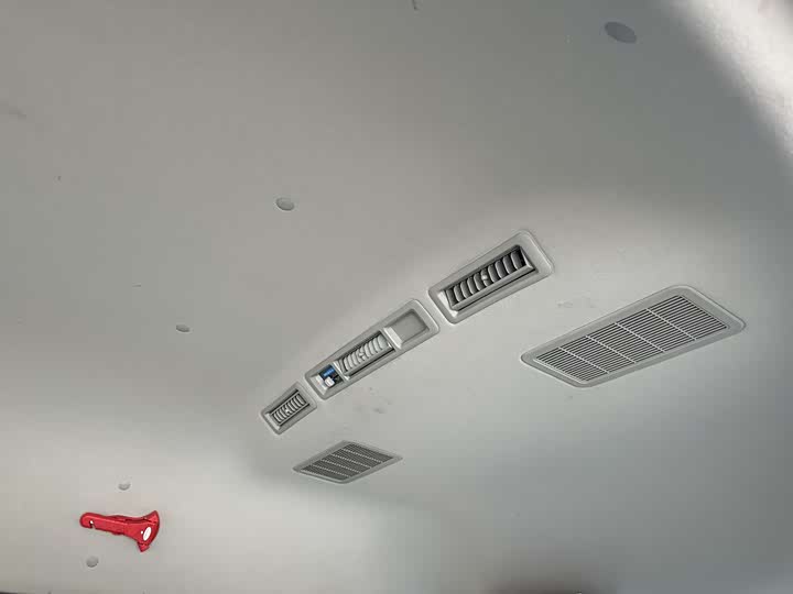 Foton G9 2021 2021款 2.4L汽油商运版长轴高顶9座明窗4K22D4M