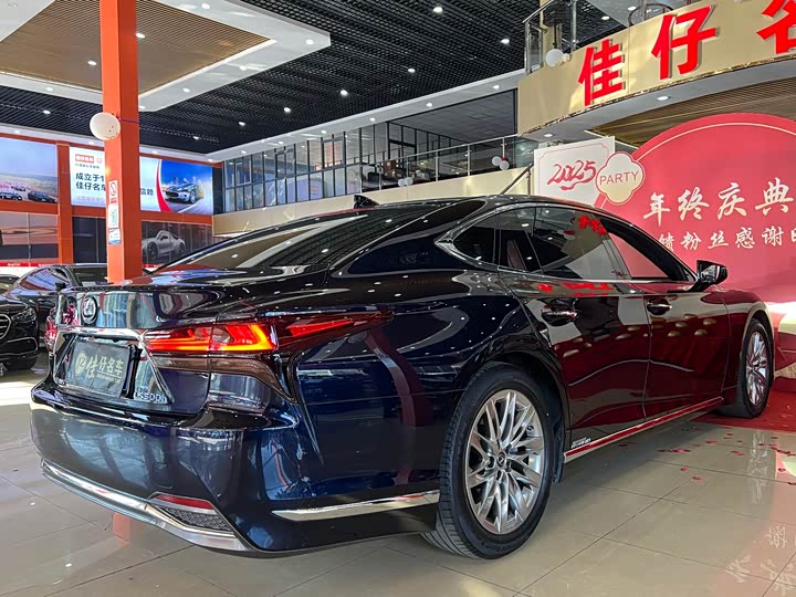 Lexus LS 2021 2021款 500h 豪华版