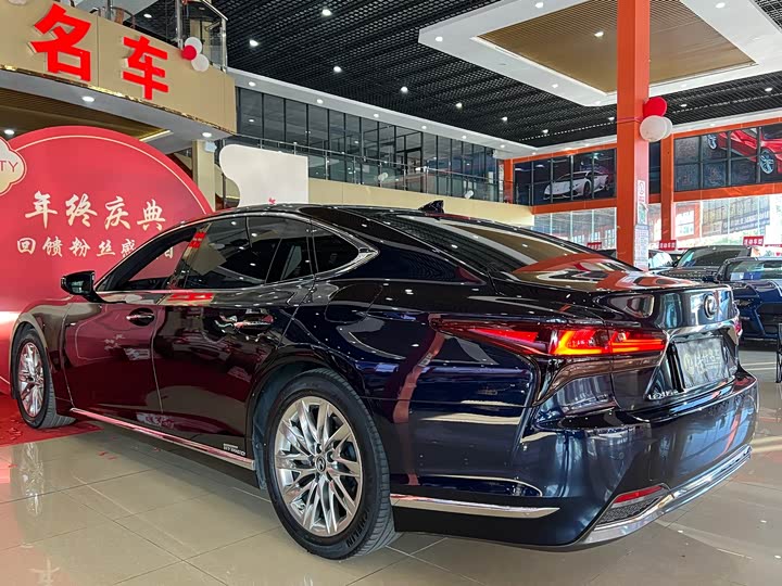 Lexus LS 2021 2021款 500h 豪华版