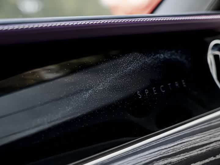 Rolls-Royce Spectre 2024 2024款 标准型