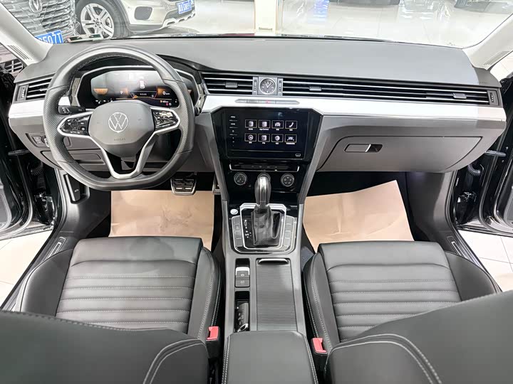 Volkswagen Magotan 2025 2025款 众享款 280TSI DSG舒适型