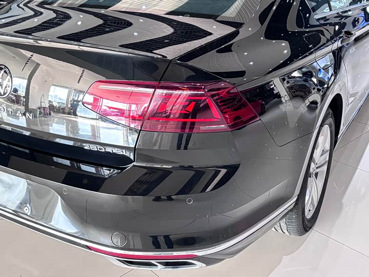 Volkswagen Magotan 2025 2025款 众享款 280TSI DSG舒适型