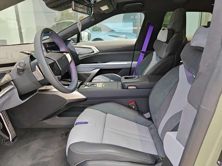 HiPhi Z 2023 2023款 五座版