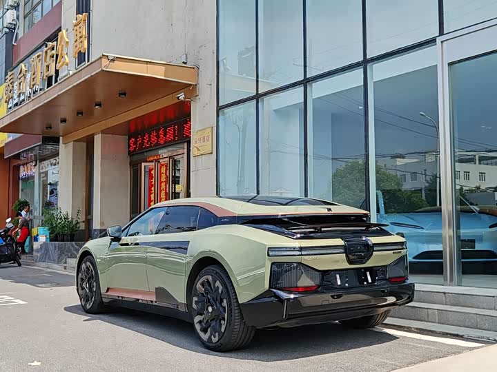 HiPhi Z 2023 2023款 五座版