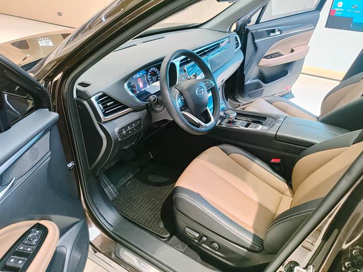 GAC Trumpchi GS5 2020 2020款 进阶款 270T 自动尊享版