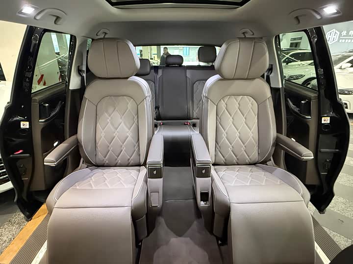 Volkswagen Viloran 2024 2024款 380TSI 尊贵版