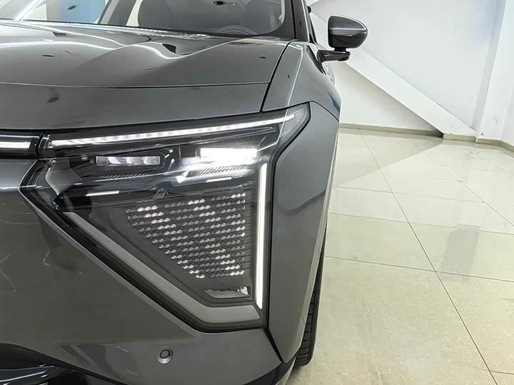 HiPhi Y 2023 2023款 560km 精英版