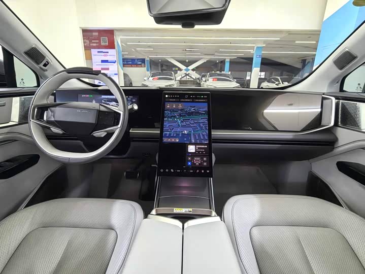 HiPhi Y 2023 2023款 560km 精英版