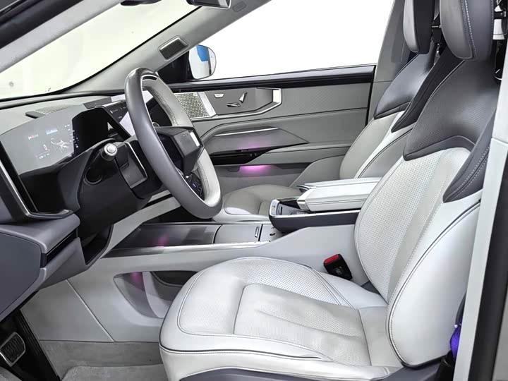 HiPhi Y 2023 2023款 560km 精英版