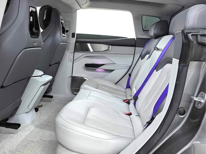 HiPhi Y 2023 2023款 560km 精英版