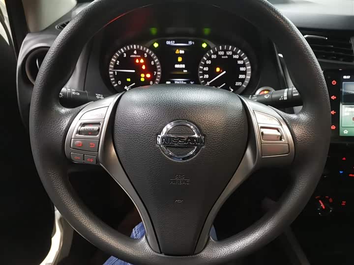 Nissan Terra 2020 2020款 2.5L XL Upper 4WD 自动四驱豪华版