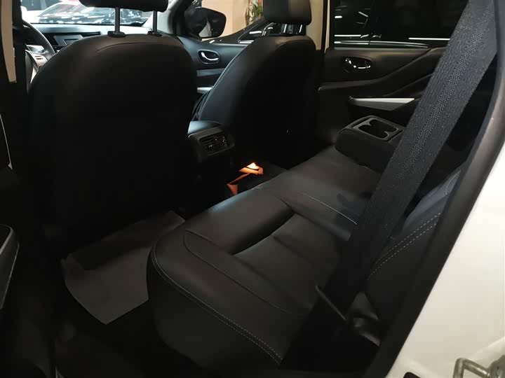 Nissan Terra 2020 2020款 2.5L XL Upper 4WD 自动四驱豪华版