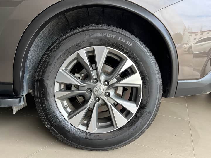 Nissan Murano 2021 2021款 2.5L XE 两驱精英版