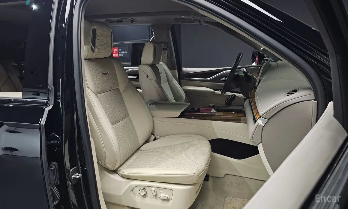 Cadillac Escalade 2021 6.2