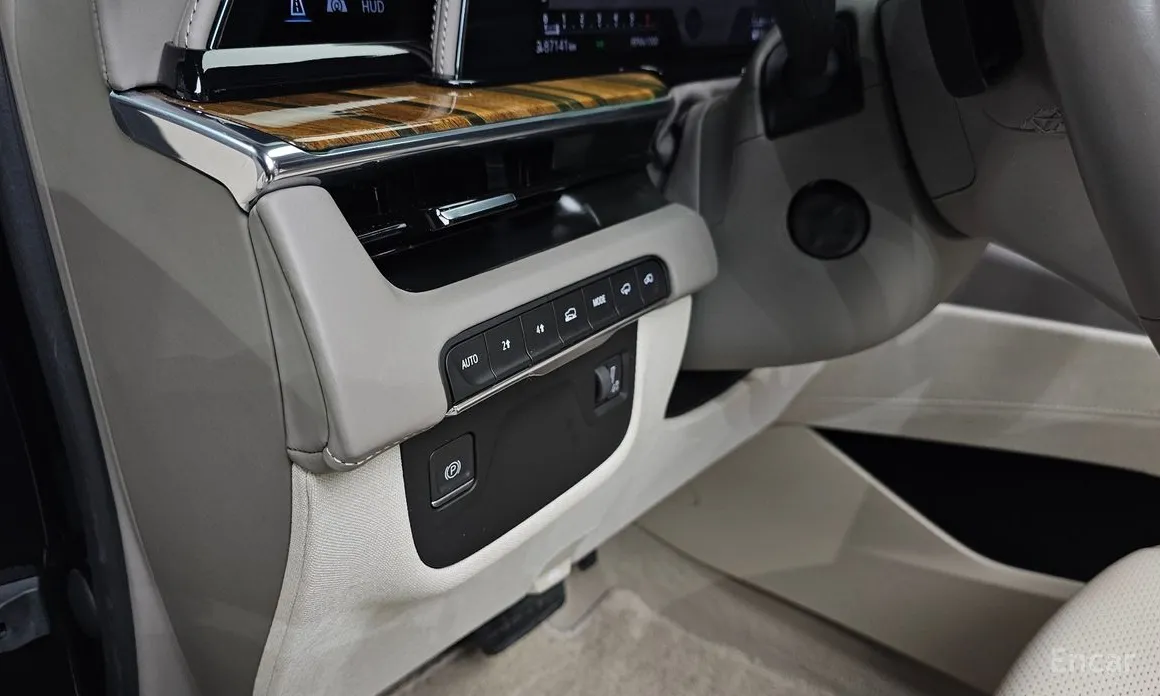 Cadillac Escalade 2021 6.2