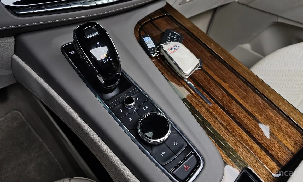 Cadillac Escalade 2021 6.2