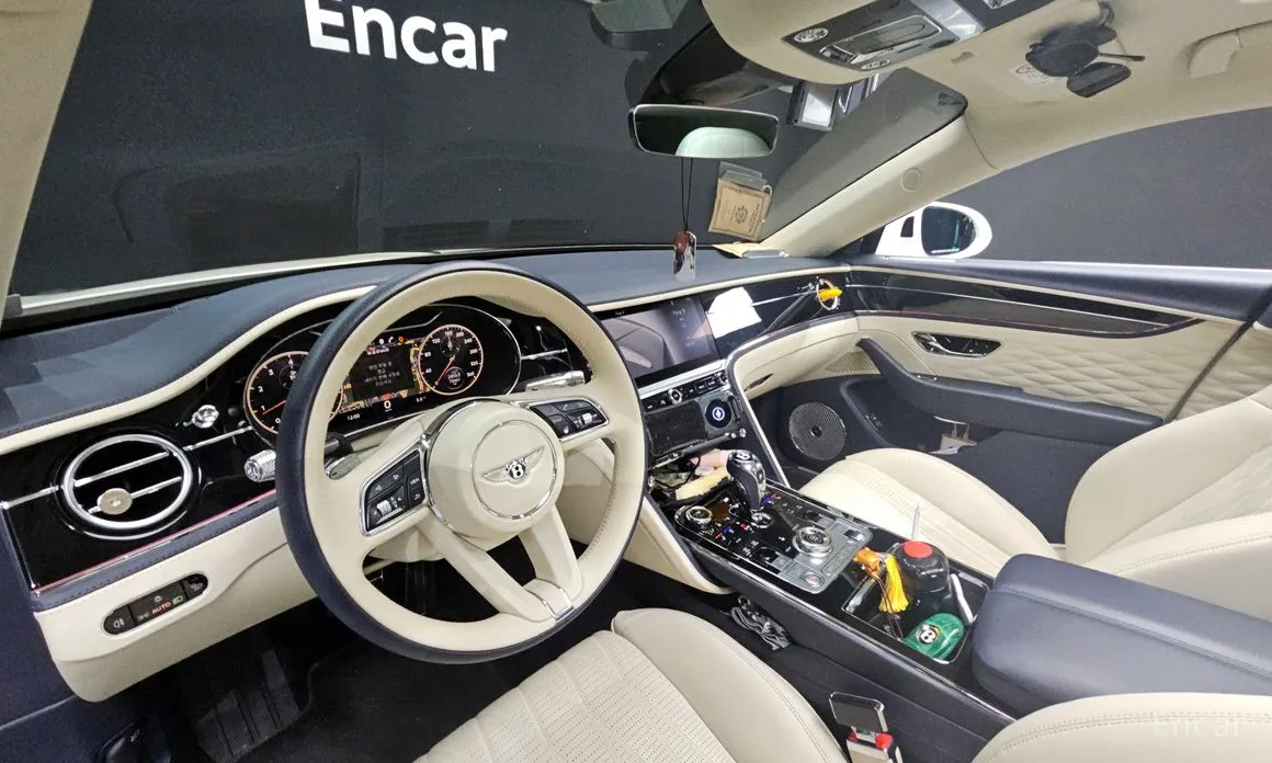 Bentley Flying Spur 2020 4.0