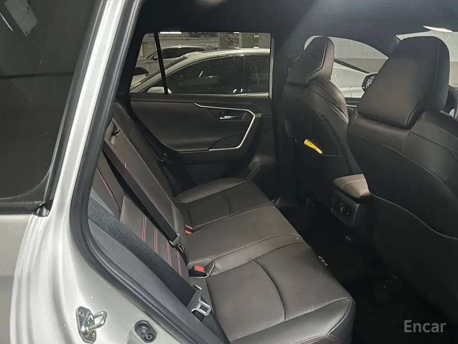 Toyota RAV4 2019 2.5 4WD PHEV XSE