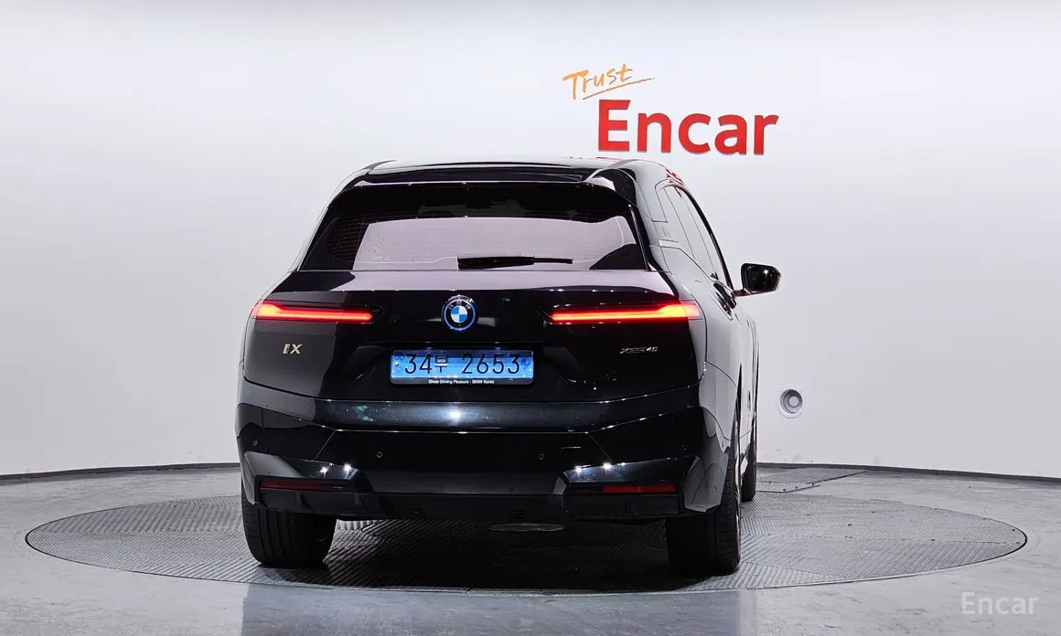 BMW iX 2021 xDrive40 First Edition