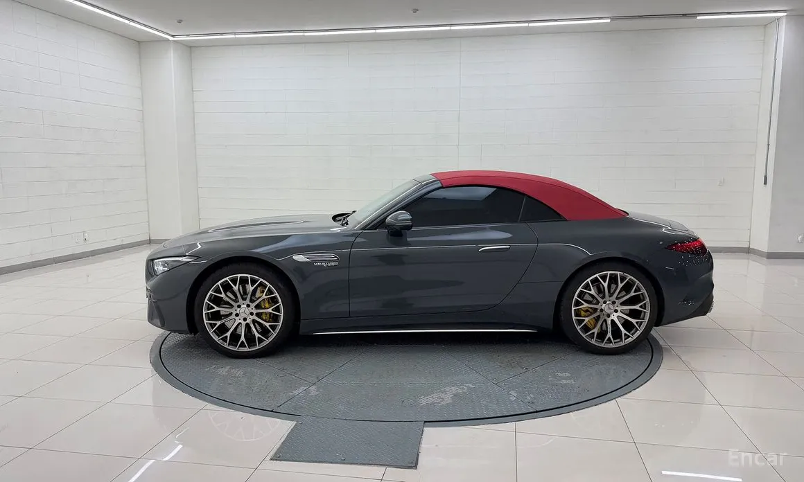 Mercedes-Benz SL-Class 2023 AMG SL63 4MATIC+