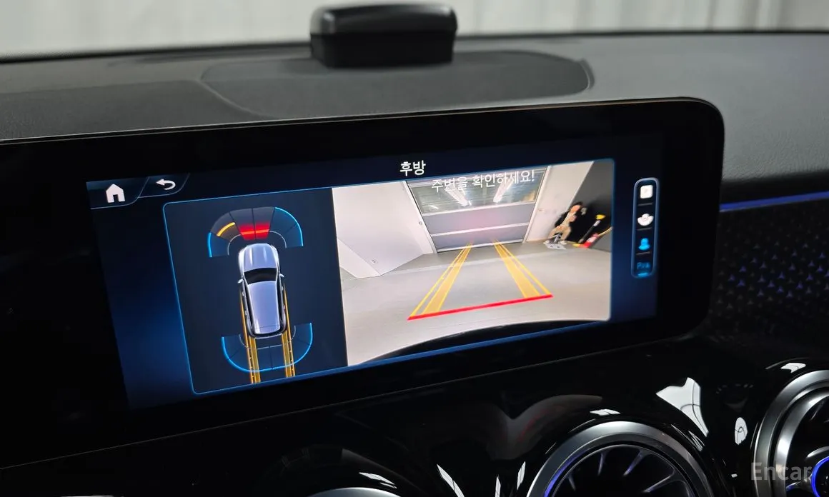 Mercedes-Benz GLB-Class 2020 GLB250 4MATIC