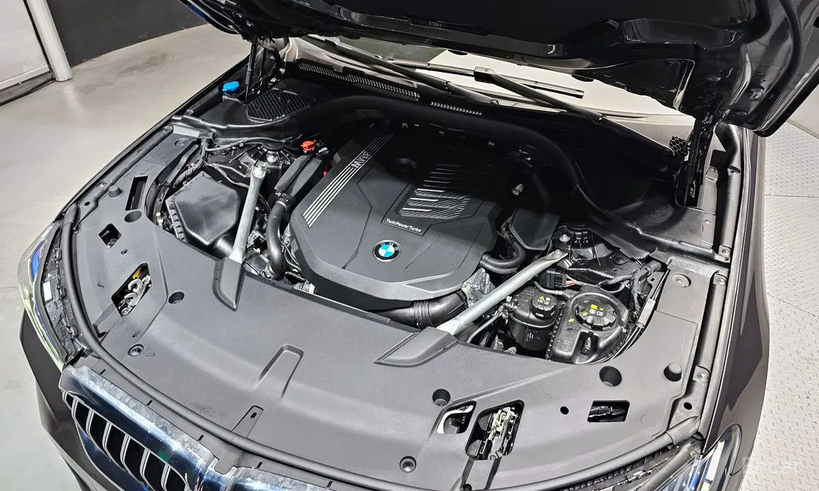 BMW Gran Turismo 2017 630i xDrive M Sport