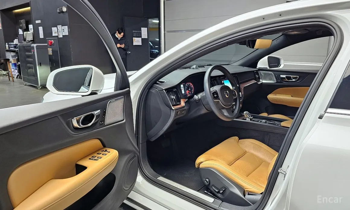 Volvo S60 2019 B5 Inscription