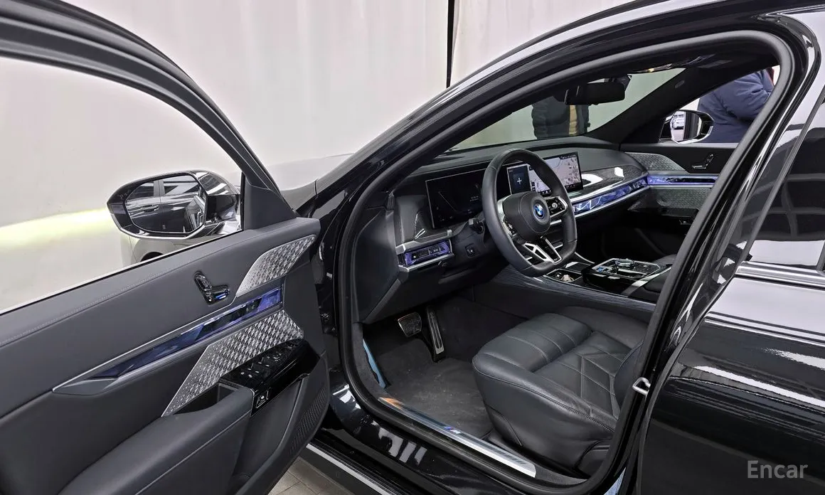 BMW i7 2022 xDrive 60 M sport