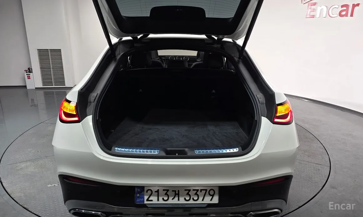 Mercedes-Benz GLC-Class 2023 GLC300 4MATIC Coupe