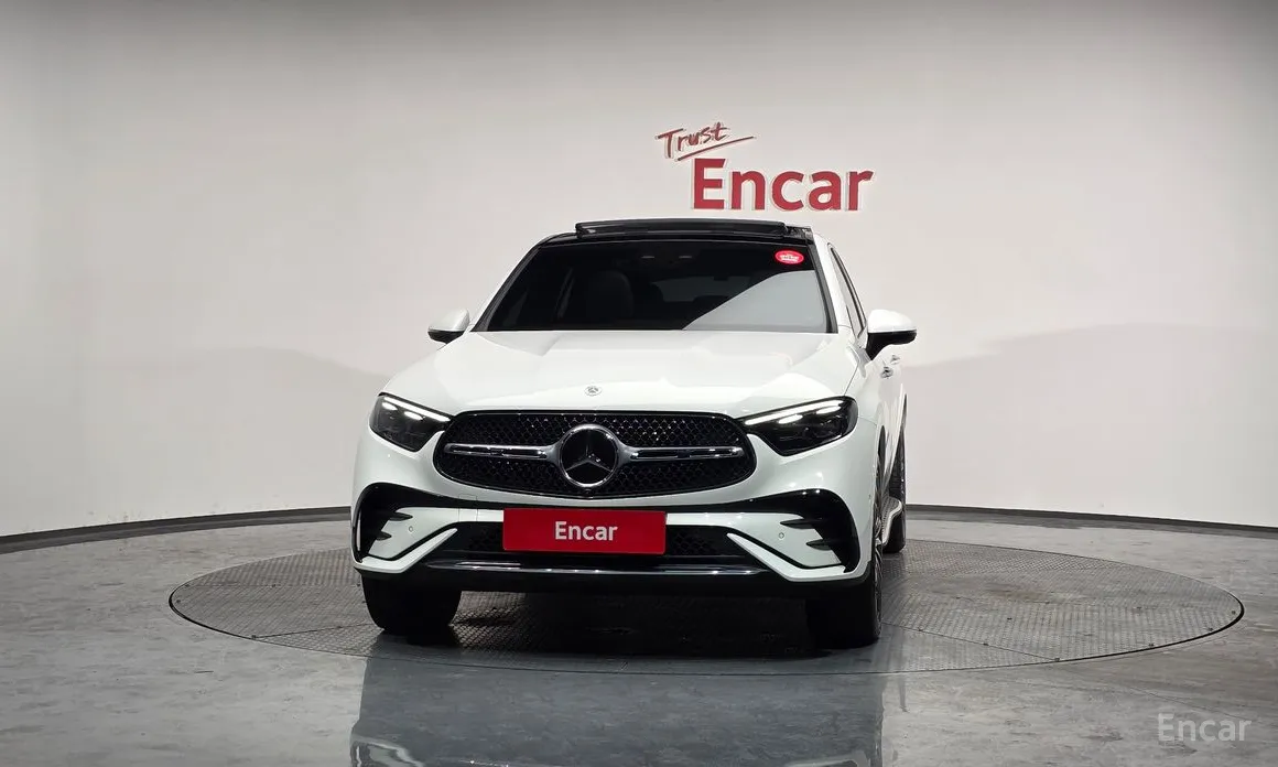 Mercedes-Benz GLC-Class 2023 GLC300 4MATIC Coupe