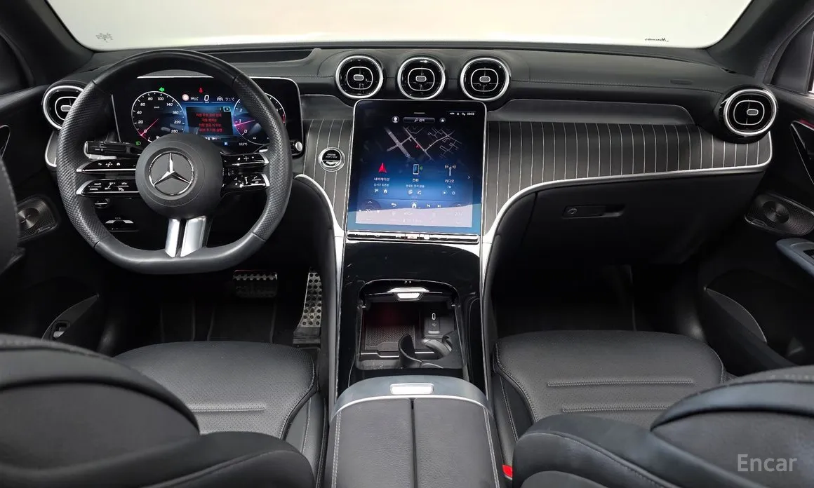 Mercedes-Benz GLC-Class 2023 GLC300 4MATIC Coupe