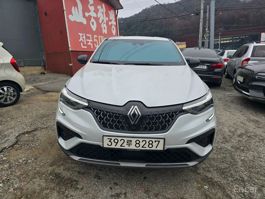 Renault Arkana 2024 1.6 E-TECH Iconic