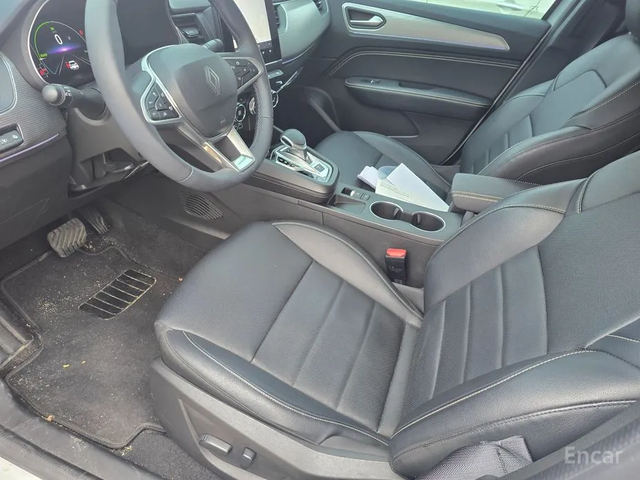 Renault Arkana 2024 1.6 E-TECH Iconic