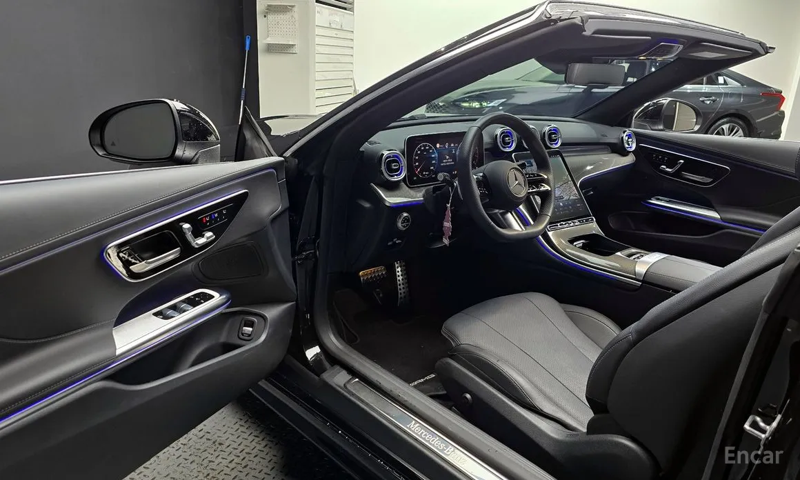 Mercedes-Benz CLE-Class 2024 CLE200 Cabriolet