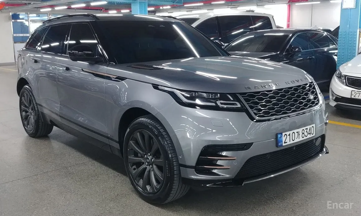 Land Rover Range Rover Velar 2017 2.0 P250 R-Dynamic SE