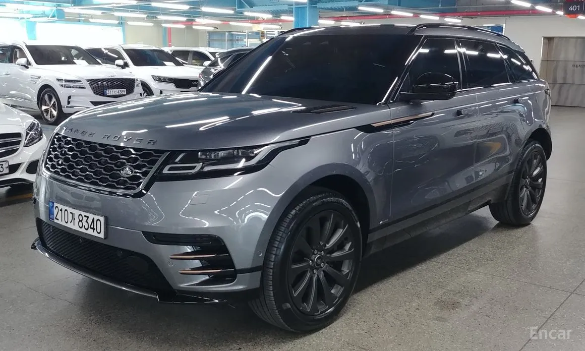 Land Rover Range Rover Velar 2017 2.0 P250 R-Dynamic SE
