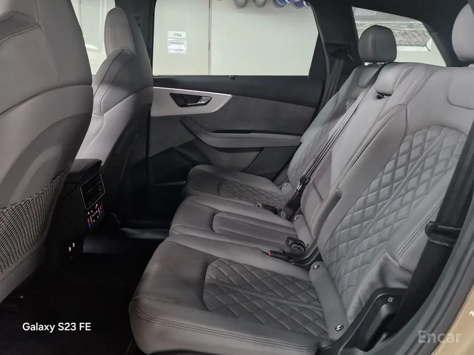 Audi Q7 2016 55 TFSI Quattro Premium