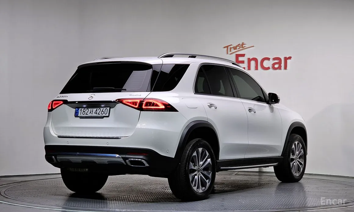 Mercedes-Benz GLE-Class 2019 GLE300d 4MATIC