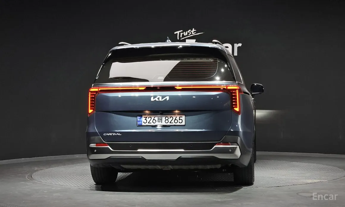 2023 Kia Carnival