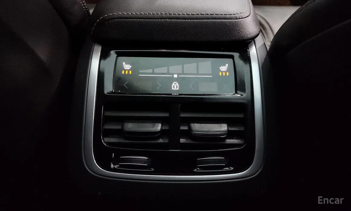 Volvo S60 2019 B5 R-Design