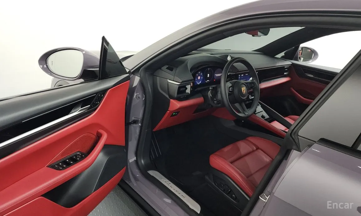 Porsche Macan 2024 Base 4