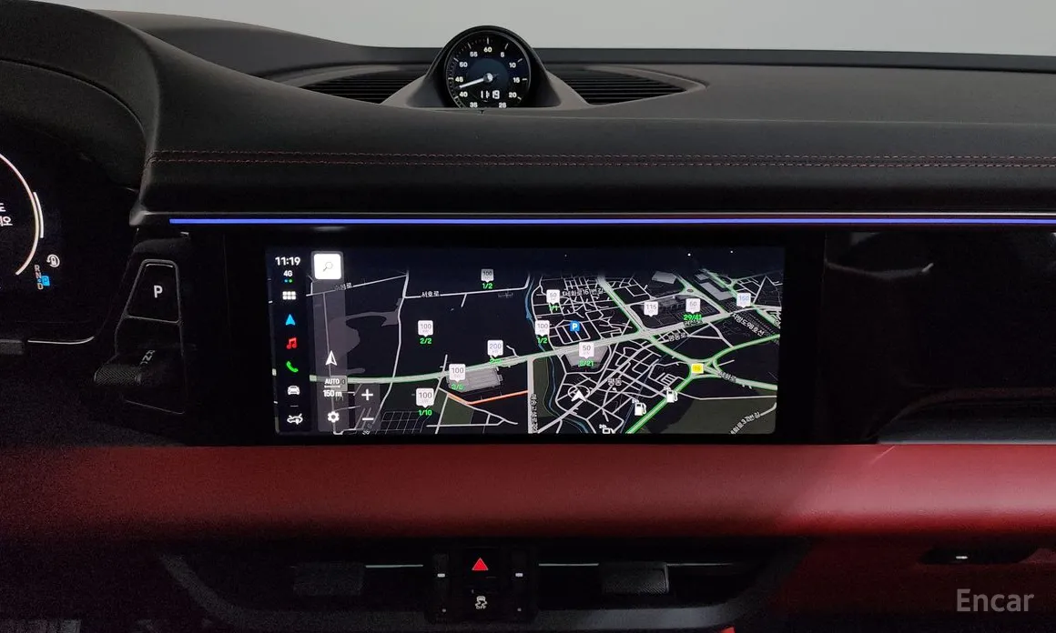 Porsche Macan 2024 Base 4