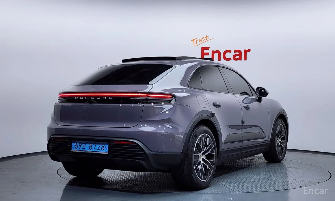 2024 Porsche Macan